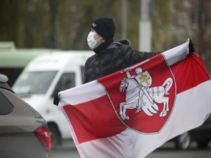 ​13 të arrestuar gjatë protestës në Bjellorusi