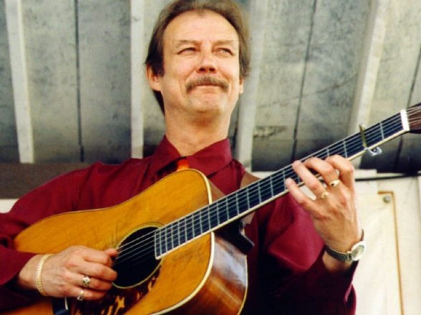 Muzikanti amerikan, Tony Rice vdes në moshën 69 vjeçare