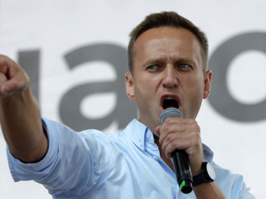 Rusia i jep ultimatum Navalnit: Kthehu menjëherë ose përballu me burg