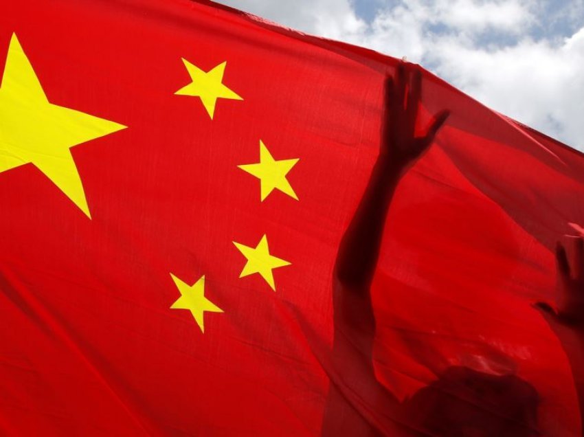 ShBA dhe BE kritikojnë Kinën për burgosjen e qytetares që raportoi për COVID-19