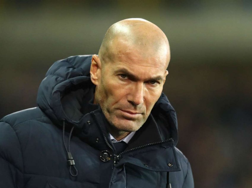 Zidane ka gati listën e “zezë”, sulmuesi me “valixhe në dorë”