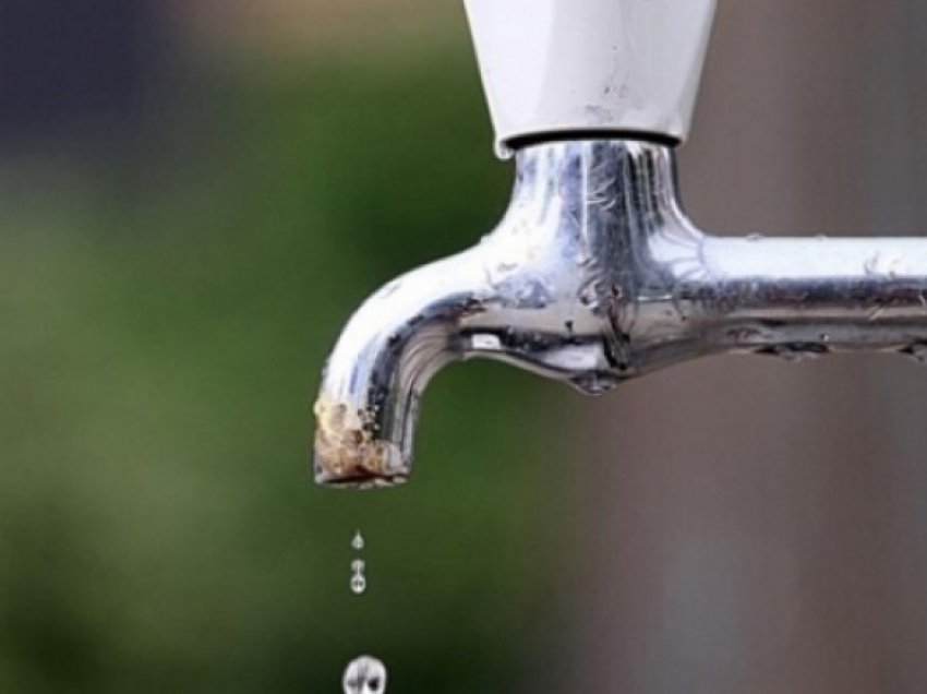 ​Bie niveli i ujit në Batllavë e Badoc, kërkohet shpenzim racional i ujit të pijshëm