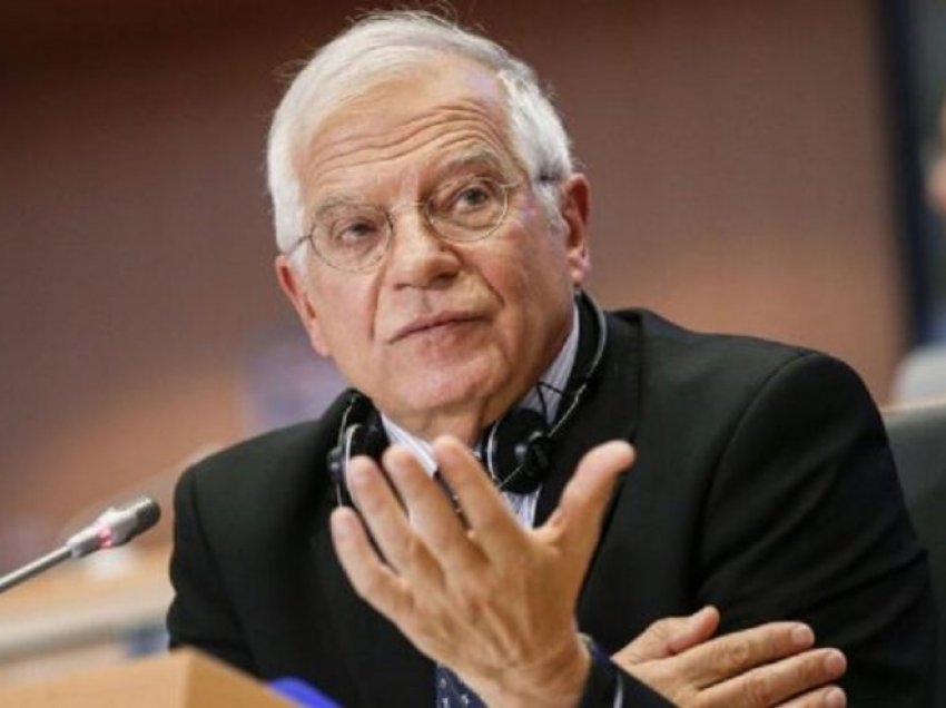 Borrell mbështet liberalizimin e vizave për Kosovën 