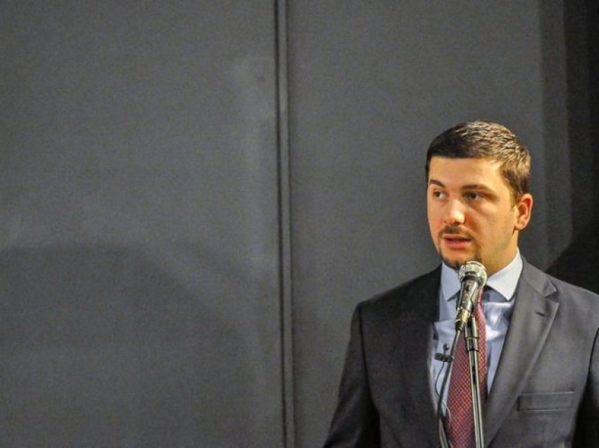 Memli Krasniqi tregon se a ka ambicie të bëhet kryetar i PDK-së