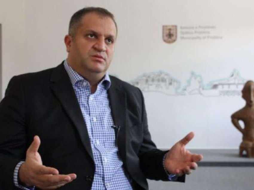 Ahmeti uron Bulliqin: Edhe pse për mandat të shkurtuar porosia e qytetarëve në Podujevë ishte e qartë!