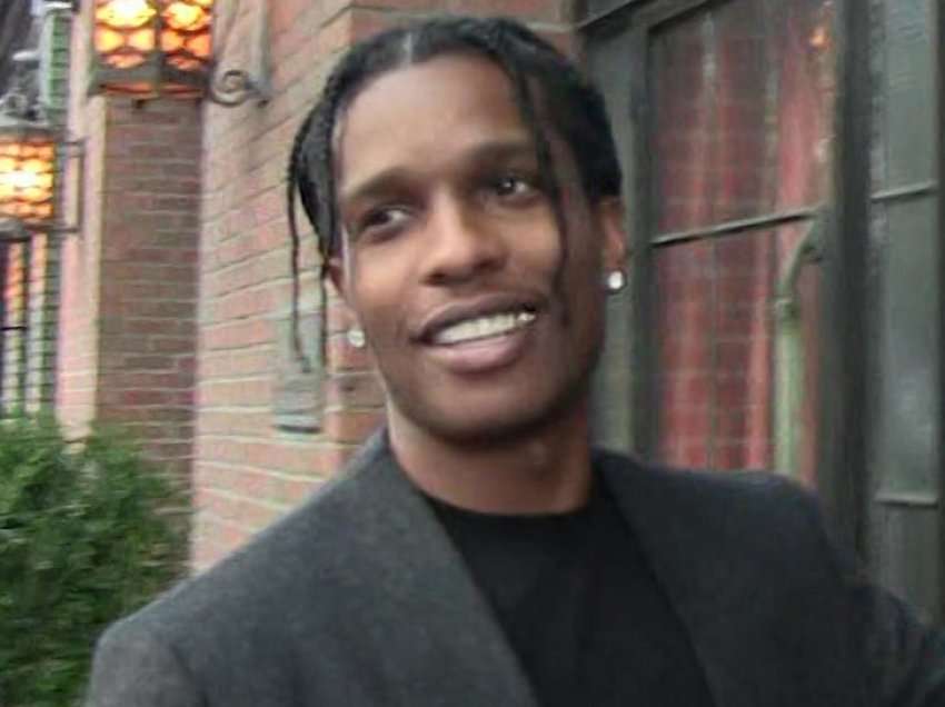A$AP Rocky i dhuron ushqim strehimores ku dikur jetoi