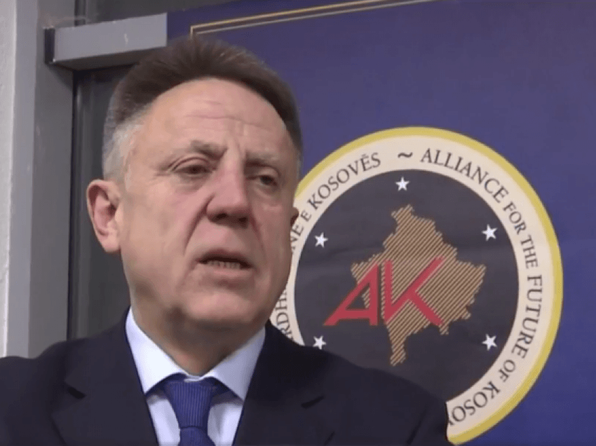 Zëvendësministri i Jashtëm: Diplomacinë Kosovës e ka marrë “pusi” që kur udhëhiqej nga Hyseni, Hoxhaj dhe Pacolli