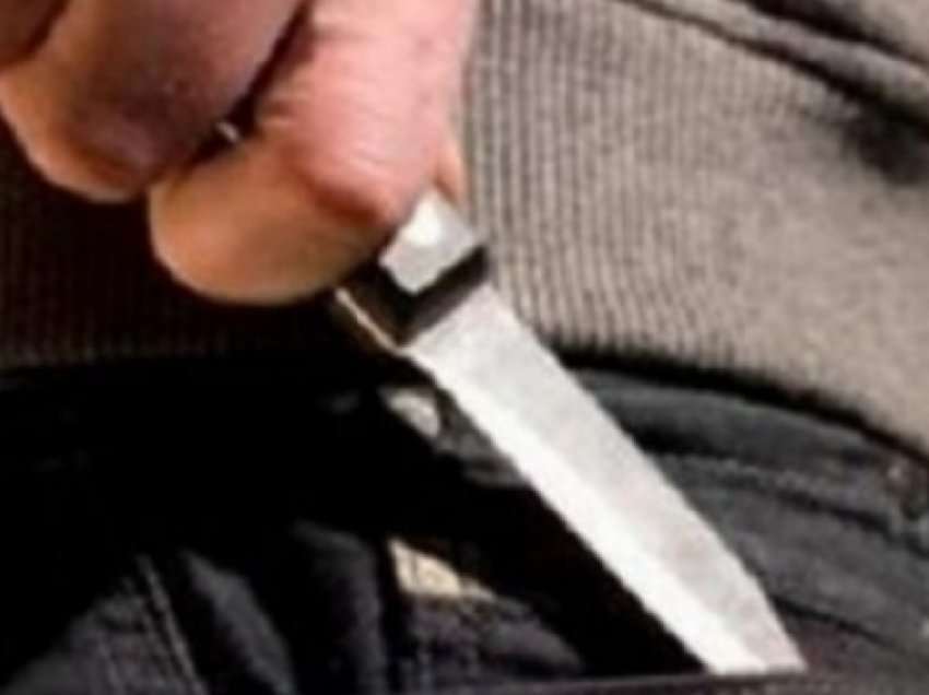   ​Therret me thikë një nxënës në Gllamnik të Podujevës