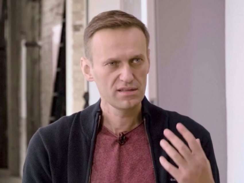Navalni, thirrje BE-së të godasë me sanksione oligarkët rusë