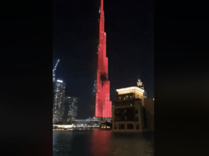 Kulla më e lartë në botë, Burj Khalifa vishet kuq e zi