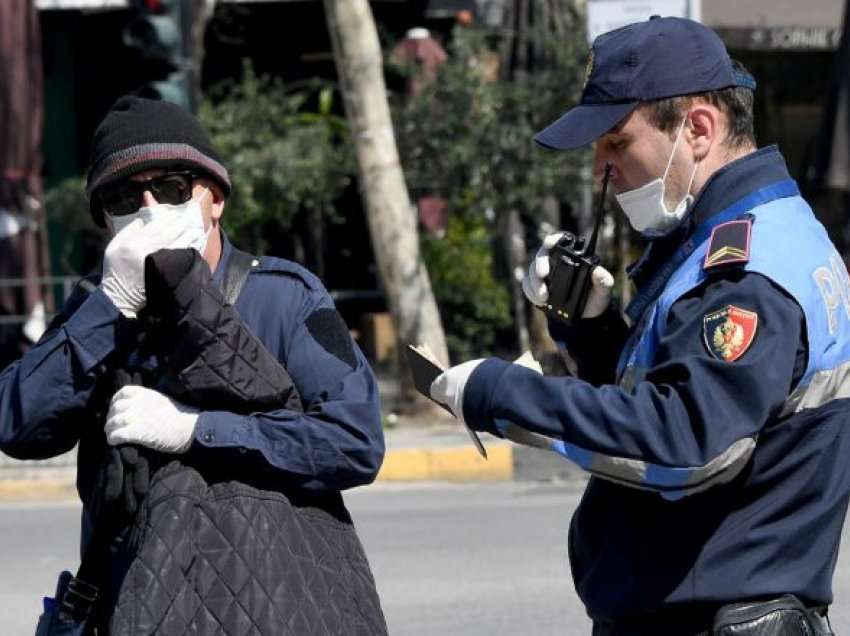 Pa maskë në rrugë, policia ndëshkon me gjobë 690 qytetarë