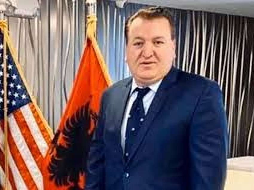 Elmi Berisha: Gëzuar përjetë e mot festa e Pavarësisë - Zoti e bekoftë Shqipërinë, Kosovën dhe të gjitha viset shqiptare!