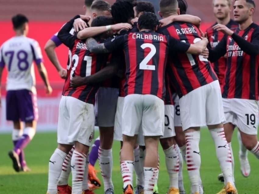​Milani nuk ndalet, mposht edhe Fiorentinën
