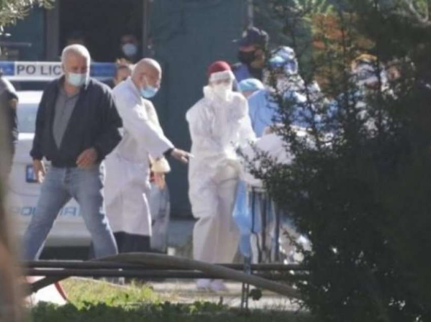 Identifikohet viktima, ky është 60-vjeçari që u hodh nga kati i tretë i spitalit në Tiranë