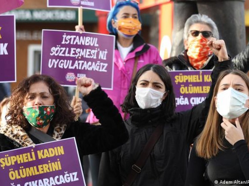 Erdogani nuk është i vetëm në politikën kundër grave