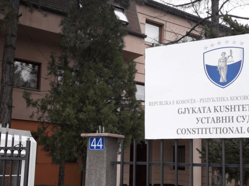 Cakolli: Kosova po hyn në një krizë të panjohur kushtetuese