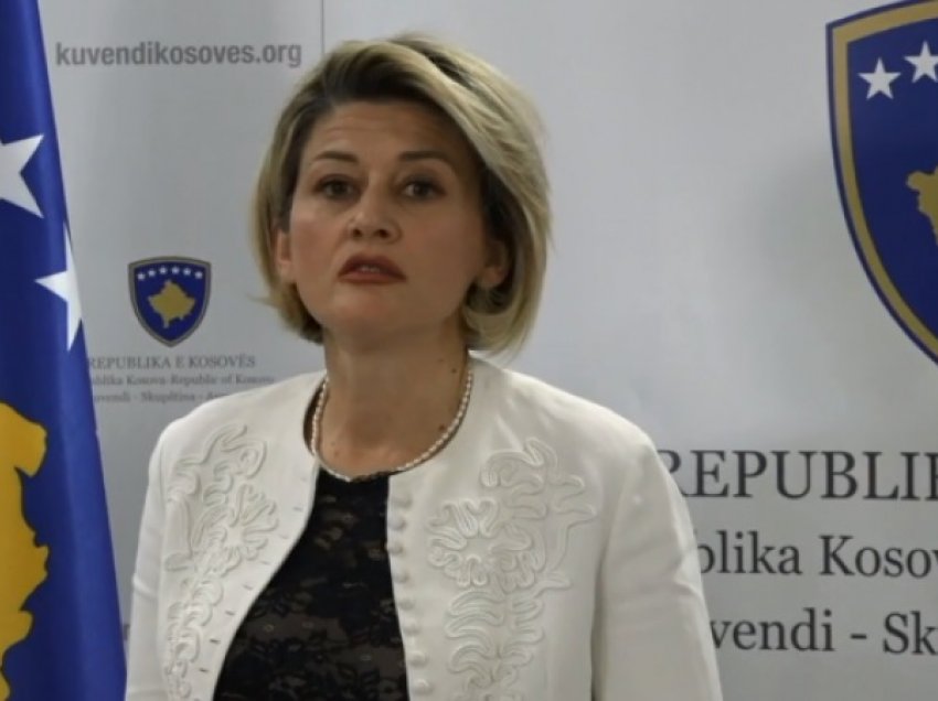 Kusari-Lila: Me Vuçiqin si president nuk mund të kemi finale të dialogut Kosovë-Serbi