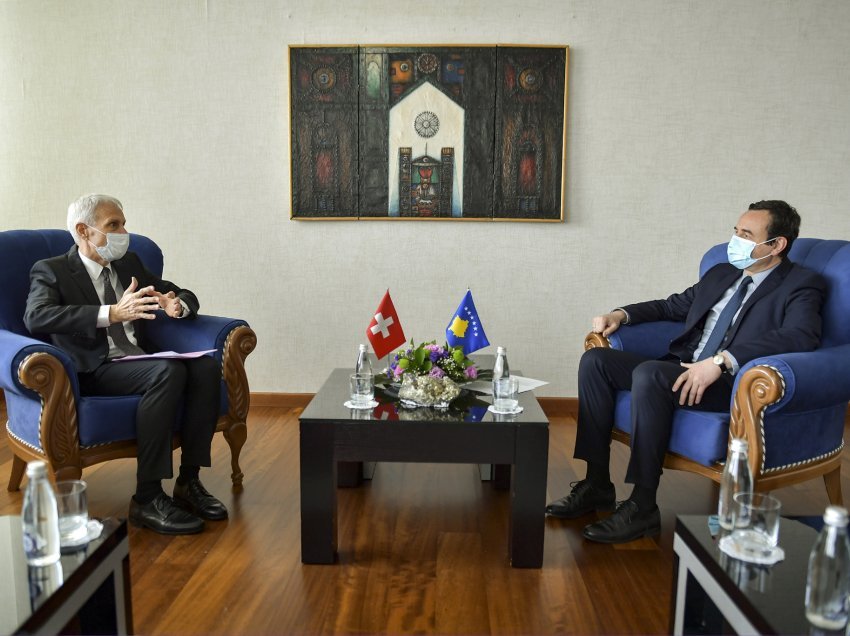 Kurti priti ambasadorin e Zvicrës në Kosovë, Thomas Kolly
