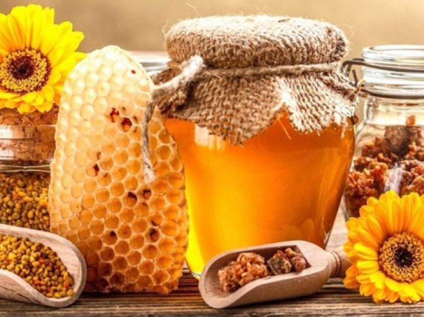 Poleni apo propolis/ Zbuloni cila është më e mirë nga mjalti