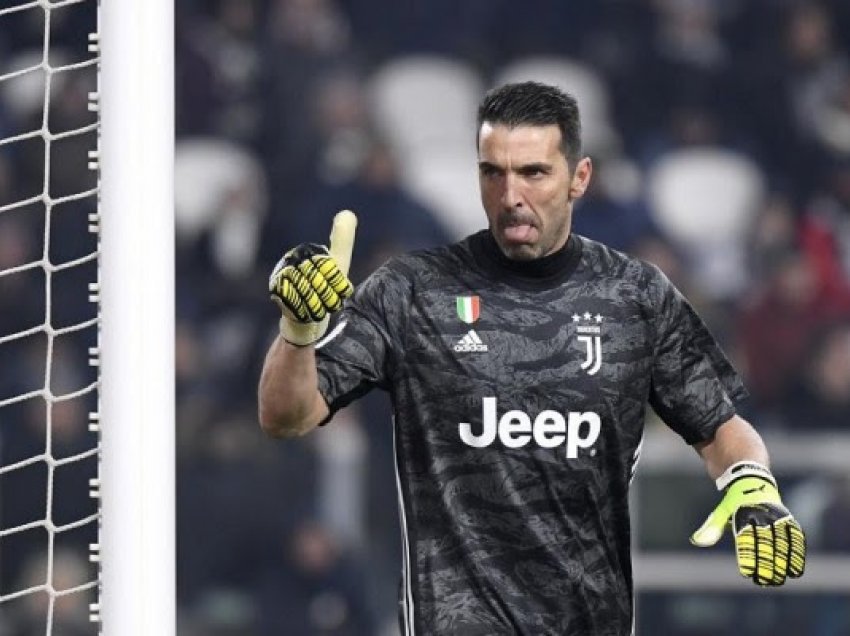 ​Juventusi do t’i ofrojë kontratë të re Buffonit