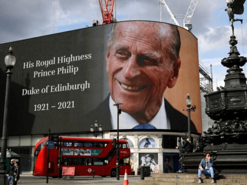 Britani, shpallen planet e funeralit për Princin Philip