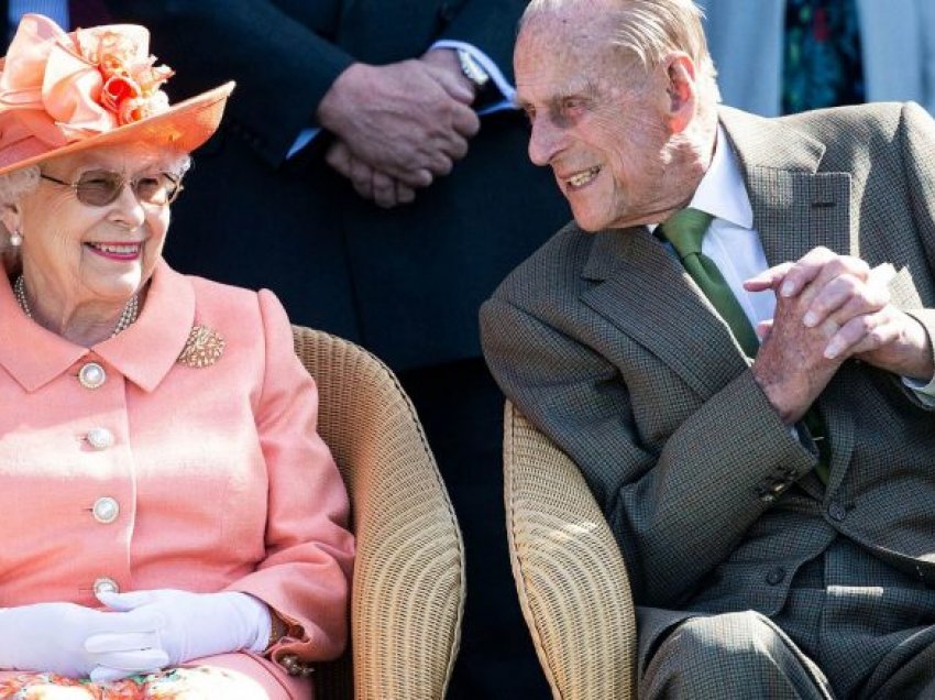 Mbretëresha Elizabeth nuk do të abdikojë pas vdekjes së Princit Philip