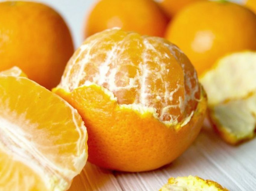 Trajtimet natyrale me portokall për pastrim dhe tonifikim të fytyrës