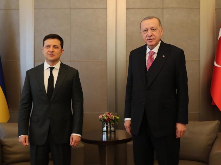 Turqia dhe tensionet Rusi-Ukrainë