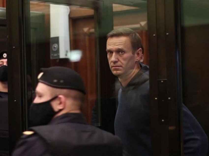 Bashkëshortja e shqetësuar mbi gjendjen shëndetësore te Navalnit