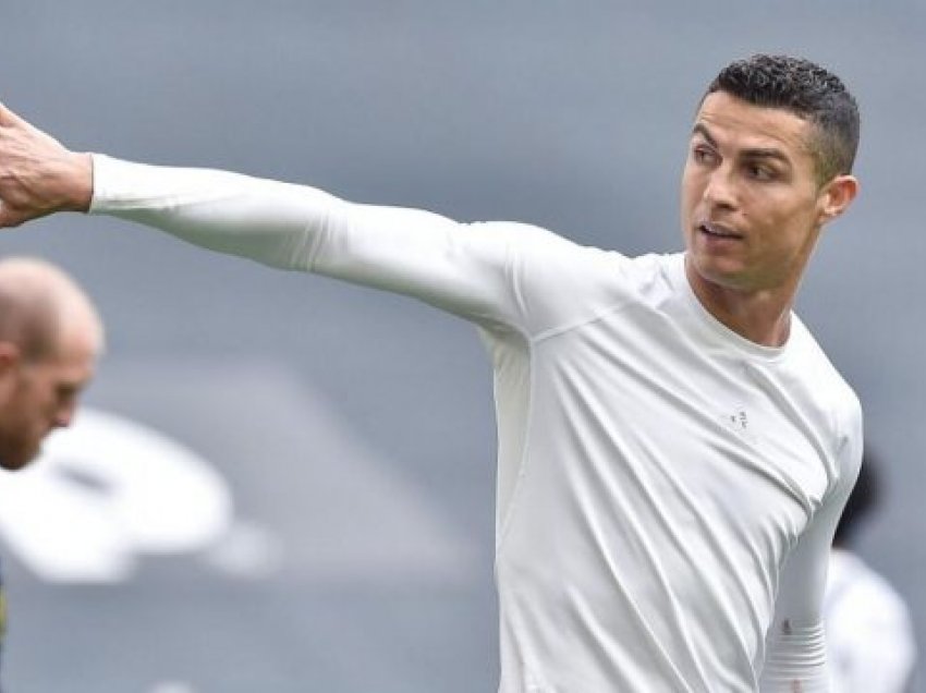 Kritikohet Ronaldo