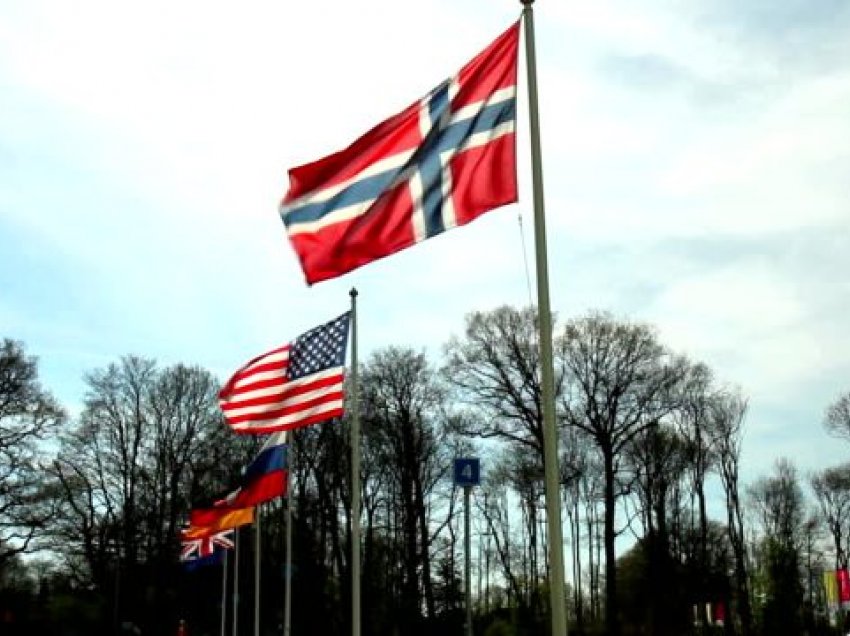 15 punonjës në ambasadën ruse në Oslo janë shpallur të padëshiruar në Norvegji