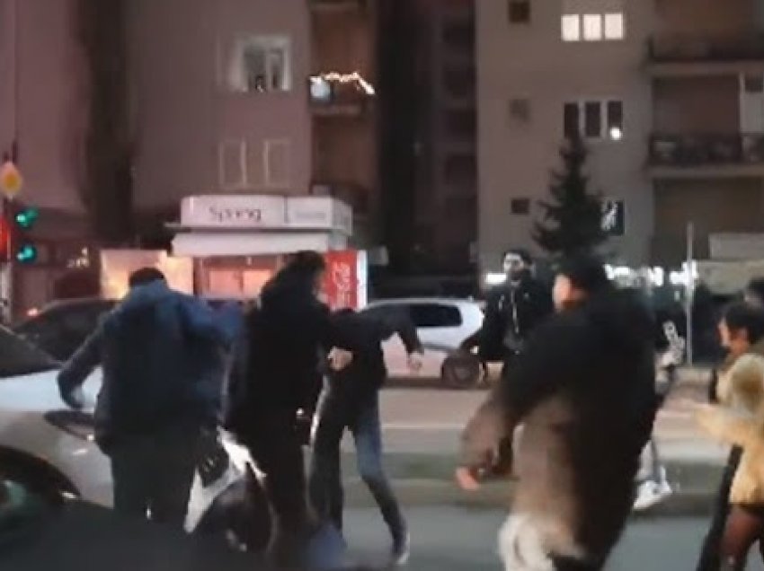 Prishtinë, tre persona të dyshimtë sulmojnë një femër dhe një mashkull 