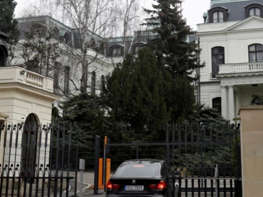 Çeki: dëbimi i 18 diplomatëve rusë – kriza më e rëndë në marrëdhëniet Pragë-Moskë