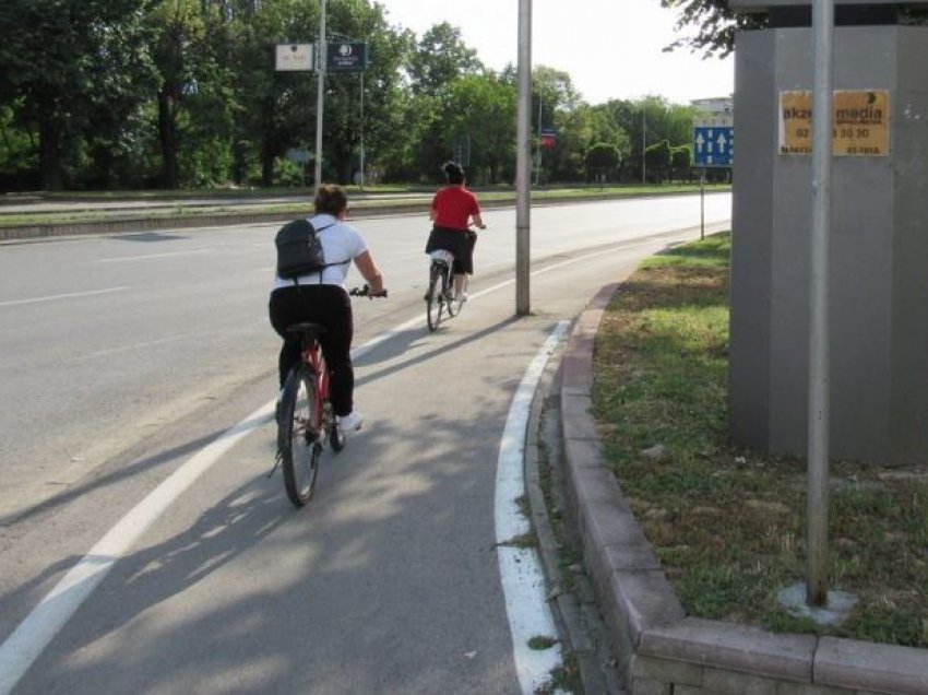 Subvencionet e vetmja masë e autoriteteve për të stimuluar qytetarët të ngasin biçikleta