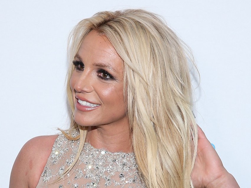 Britney i përgjigjet për herë të parë shqetësimeve të fansave, por sërish la vend për dyshime