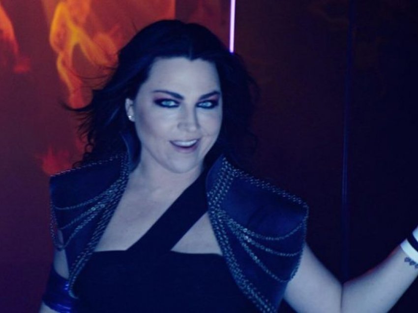 Evanescence publikon klipin e këngës “Better Without You”
