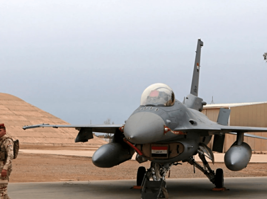 Irak, goditet me raketa baza ushtarake që strehon kontraktorë amerikanë