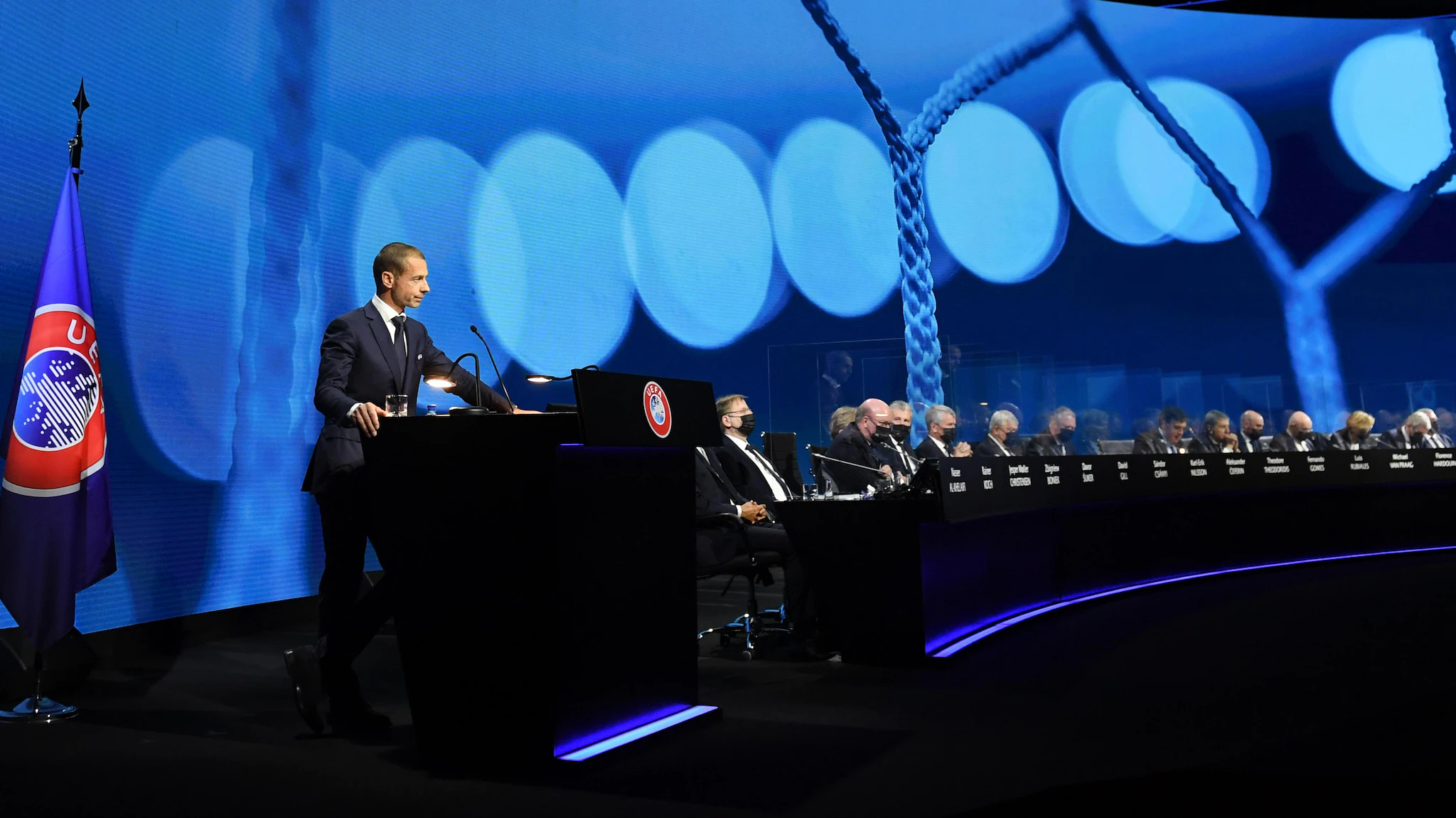 Mblidhet në Zvicër Kongresi i 45-të i UEFA-s, deklaratë mbi Super Ligën Europiane dhe vendimet e marra