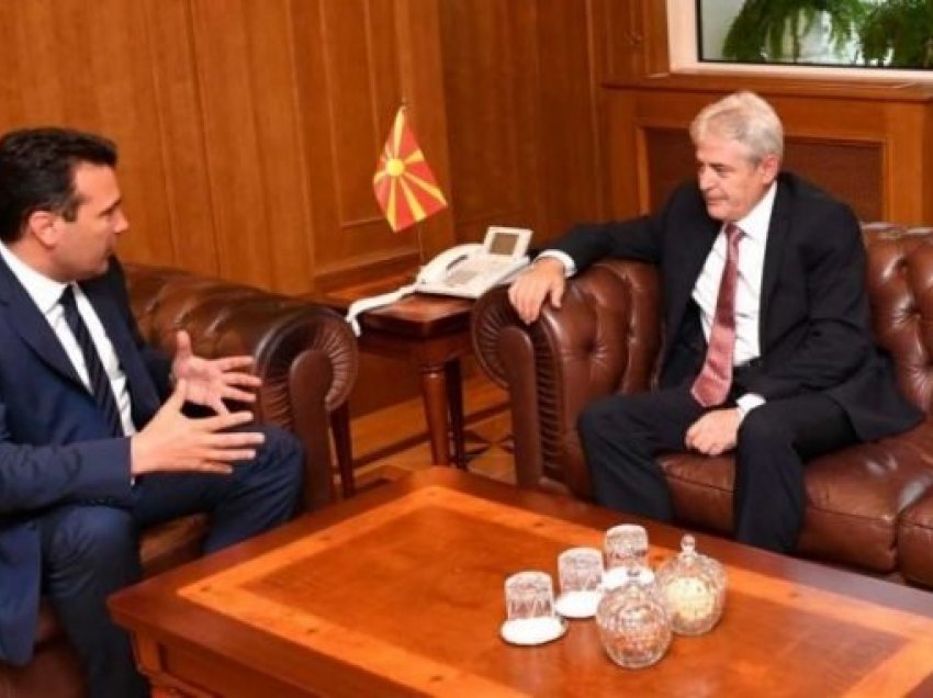 Zaev ndjek hapat e Ali Ahmetit për reforma në parti