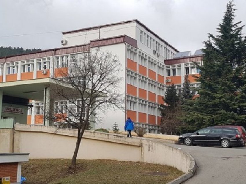 87 pacientë me Covid-19 po trajtohen në Spitalin e Pejës, 17 në gjendje të rëndë