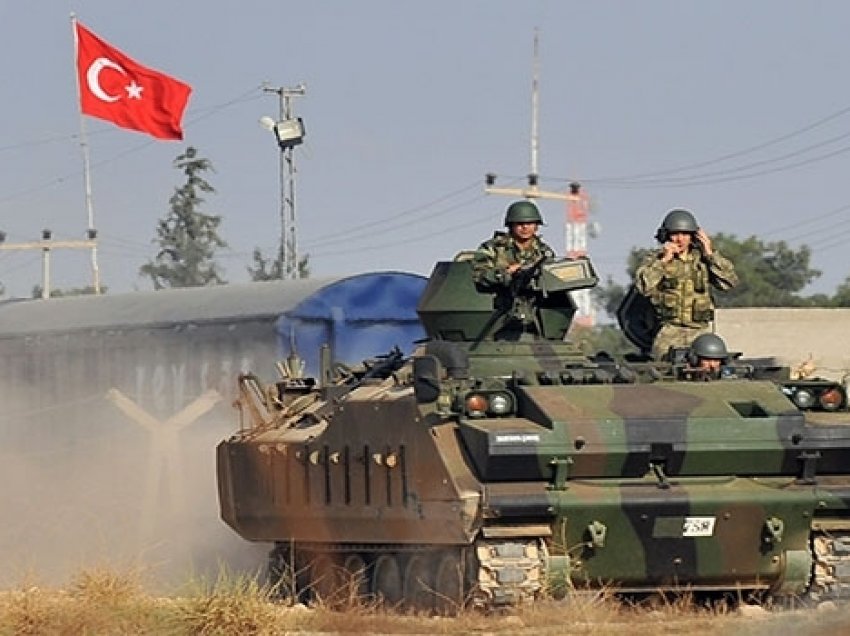 Turqia nis ofensivë ushtarake në veri të Irakut