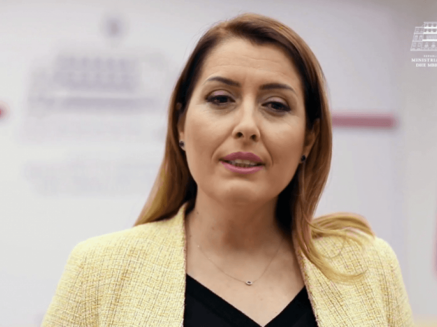Ministrja Manastirliu: Vazhdojmë planin derisa qytetari i fundit të jetë vaksinuar