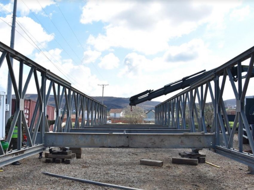 Inxhinierët e FSK-së fillojnë ndërtimin e urës së radhës në Dritan të Drenasit