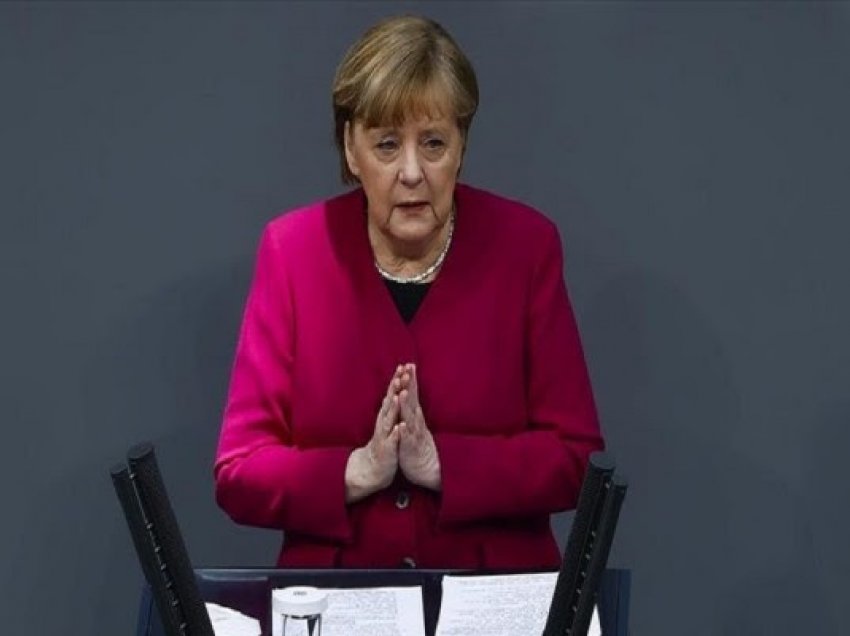 ​Merkel: Do të ketë vaksina për të gjithë qytetarët e rritur deri në qershor