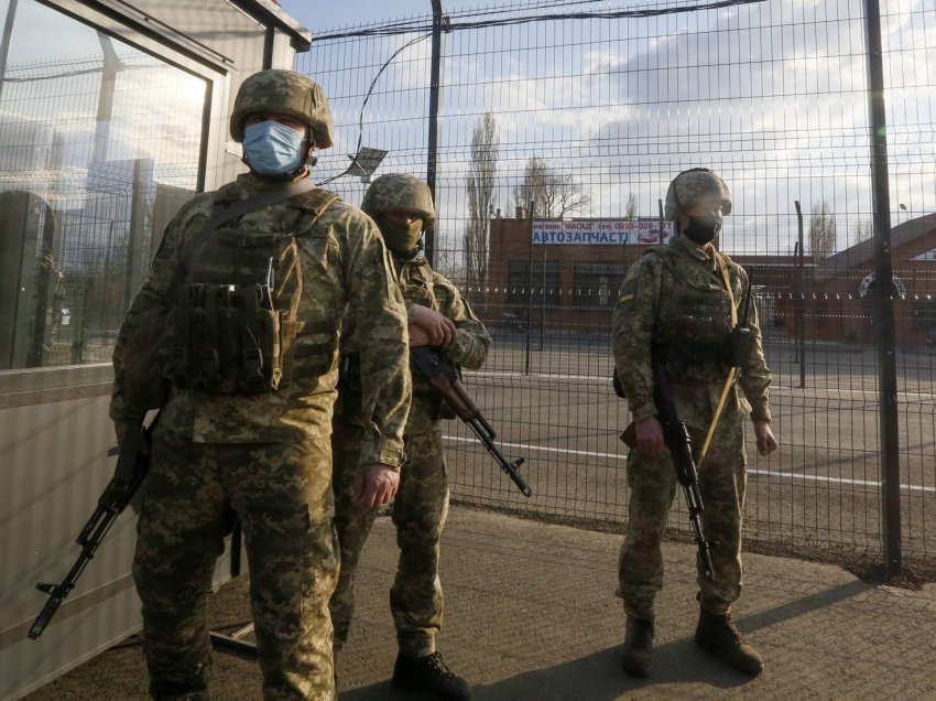 Uashingtoni: Kremlini duhet të dëshmojë se po qetëson tensionet me Ukrainën