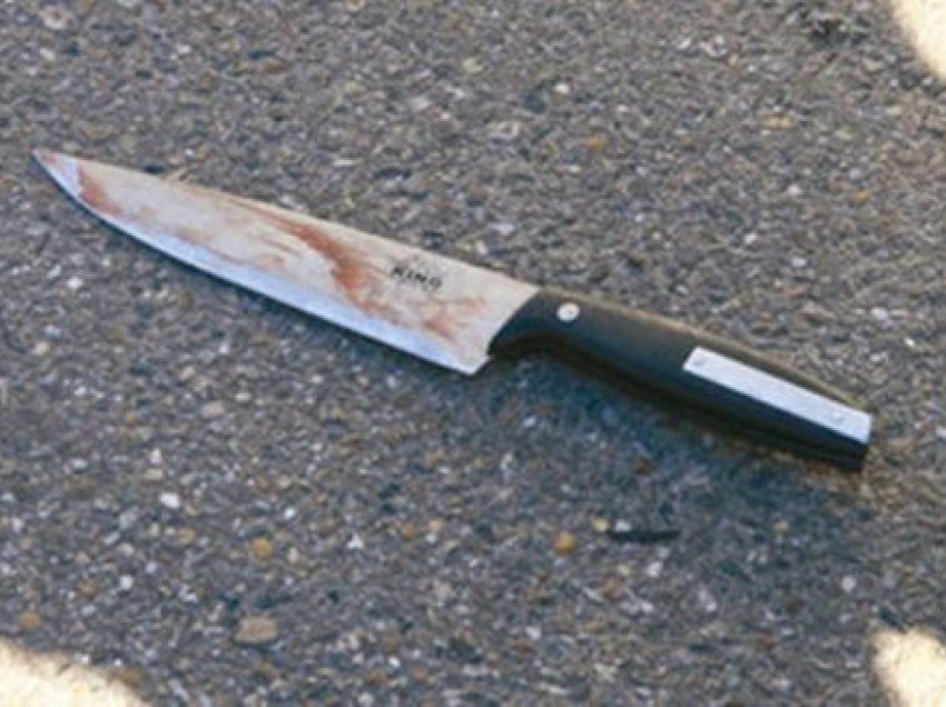 Dibër/ Krim brenda familjes, vret vëllain 23 vjeçar me thikë