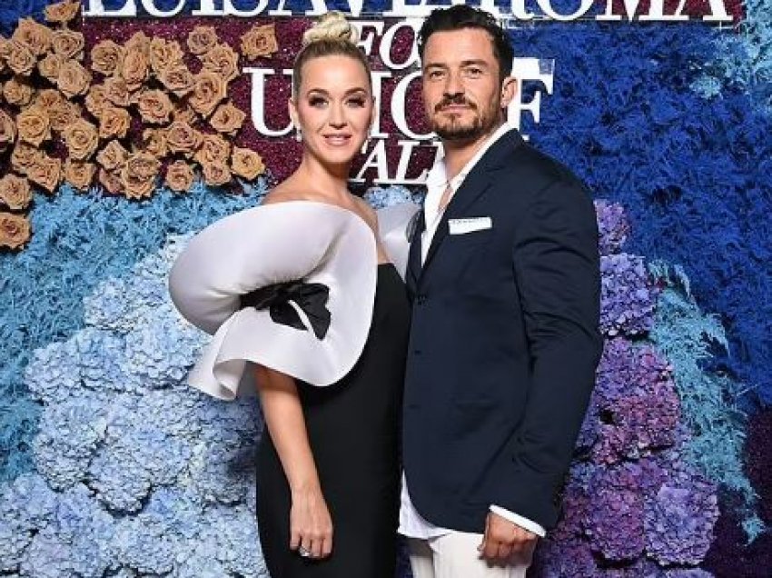 Katy Perry dukej elegante në gala mbrëmjen e UNICEF-it