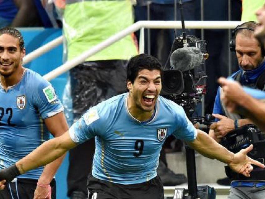 FIFA kërkon që Uruguai të ndryshojë fanellën e Kombëtares