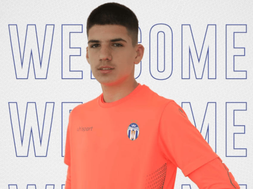 Tirana “blindon” deri në vitin 2025 portierin 18-vjeçar