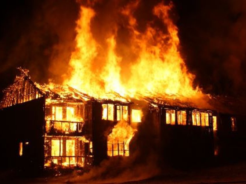 Katër shtëpi e tri stalla raportohet të jenë djegur për 24 orë në Kosovë